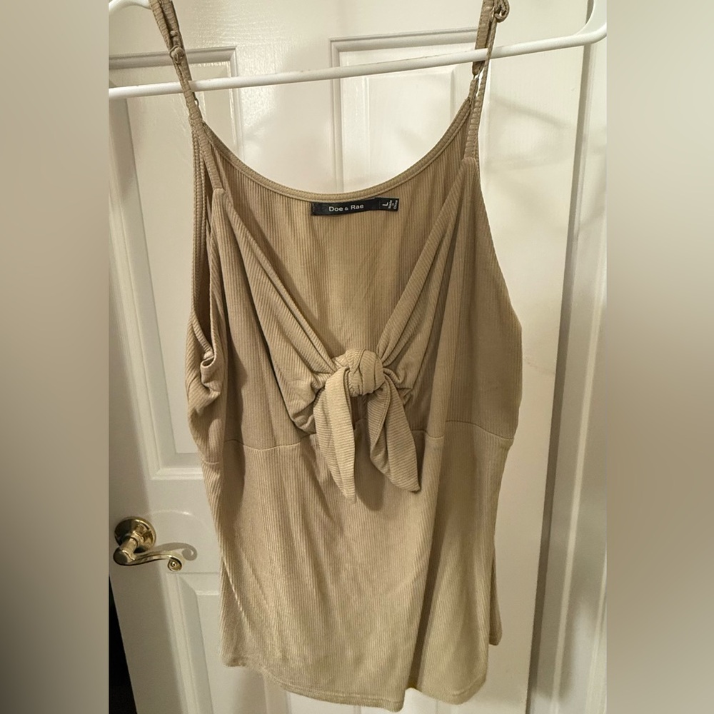 Doe & Rae Women's Beige Knot-Front Camisole - Size Large